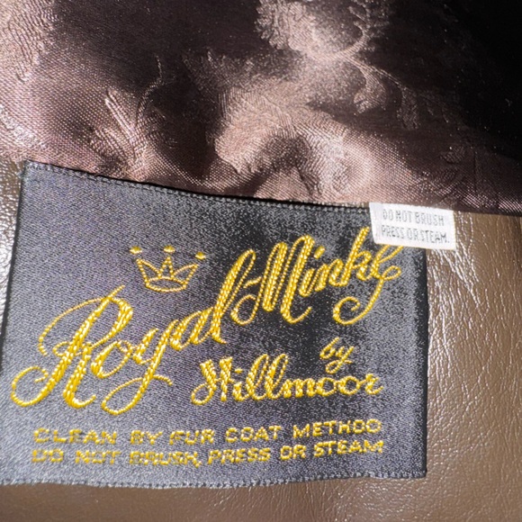 Vintage Royal Minky by Hillmoor Women's Dark Rich Brown Faux Fur Coat - Picture 5 of 6